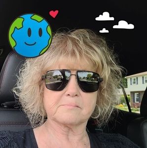 Meet your Posher, Debra